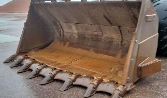 Used 2014 Volvo L350F