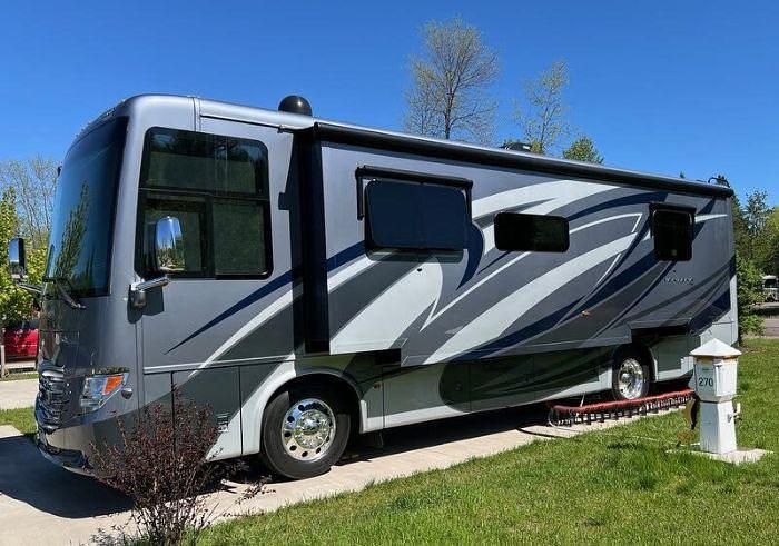 Used 2019 Newmar Ventana 3426