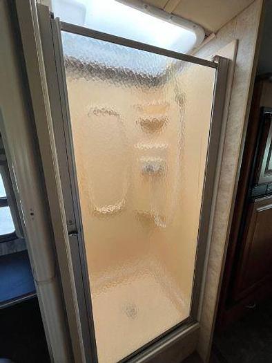 Used 2012 Winnebago Vista 26P