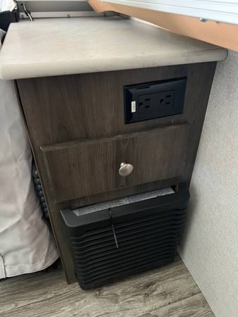 Used 2021 Coachmen Clipper 1285SST
