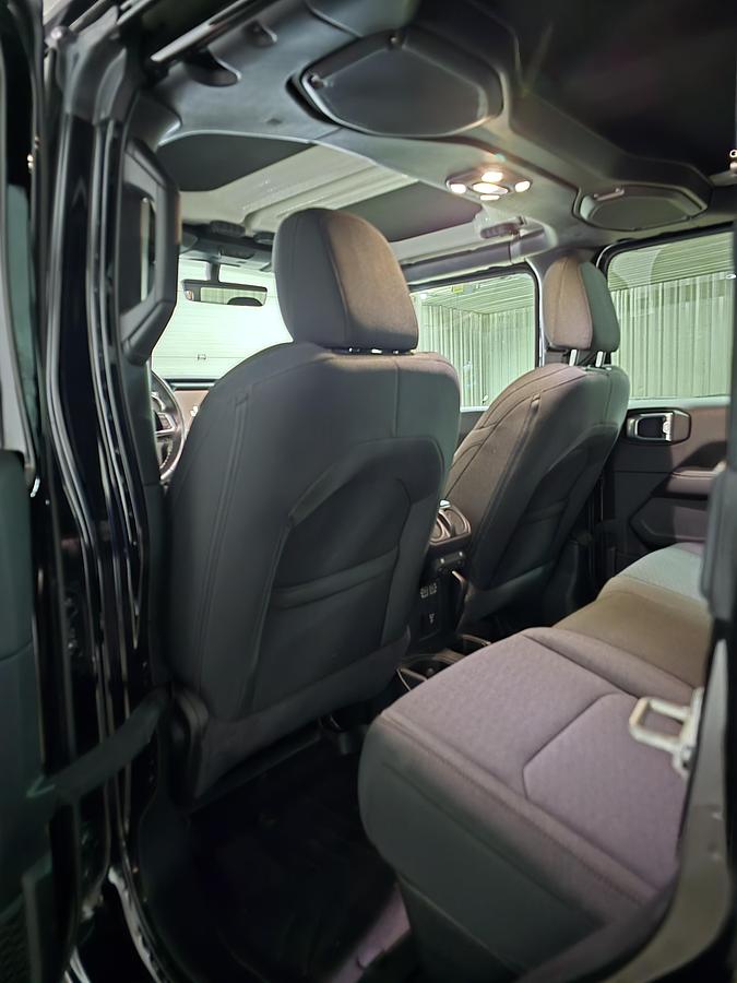 Used 2021 Jeep Gladiator Overland