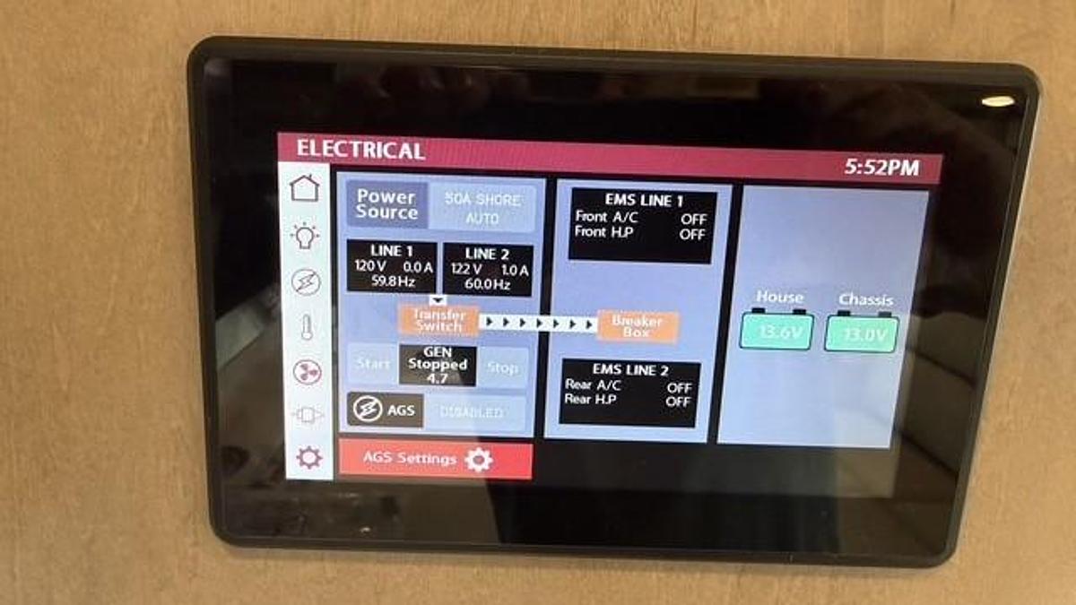 Used 2025 Renegade Valencia 38RW