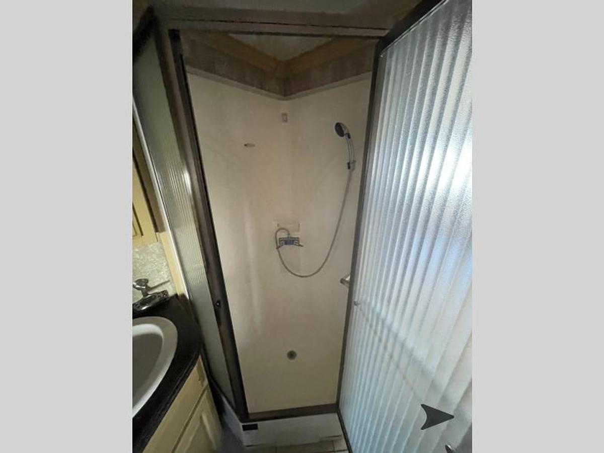 Used 2007 Coachmen RV Sportscoach Legend 40QS Class A Motorhome