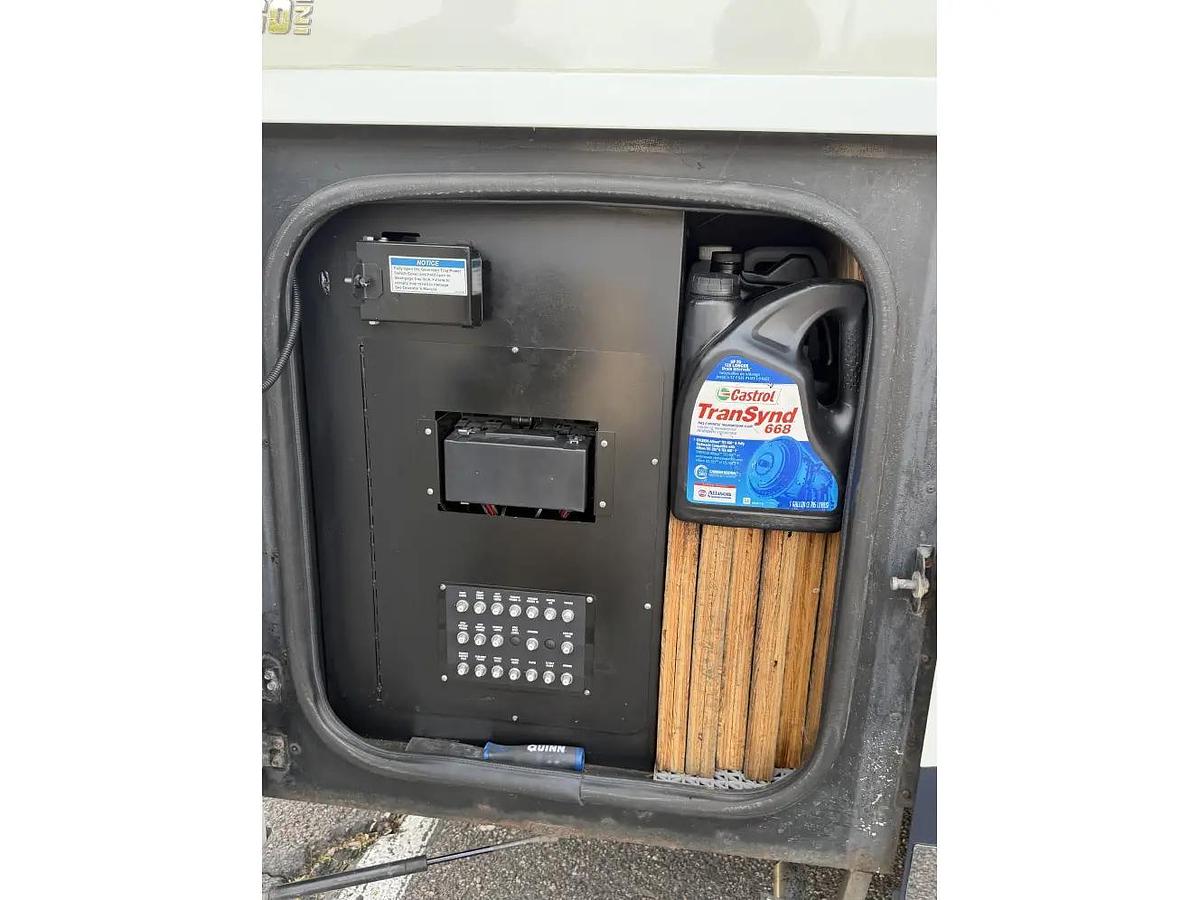 Used 2015 Winnebago Itasca Ellipse 42HD