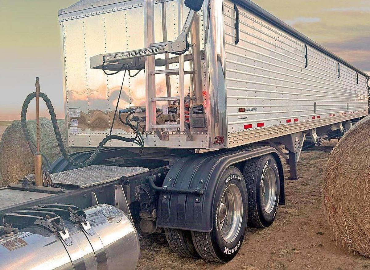 Used 2021 Hopper Timpte