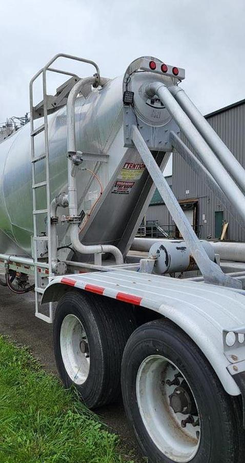 Used 2016 Stevens Neumatic