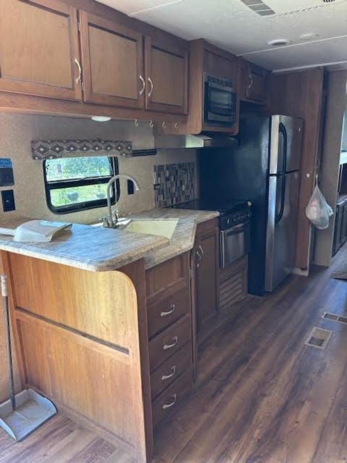 Used 2017 Coachmen Catalina Destination Park Model