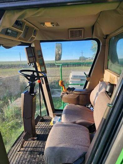Used 2001 JOHN DEERE 9550 Combine