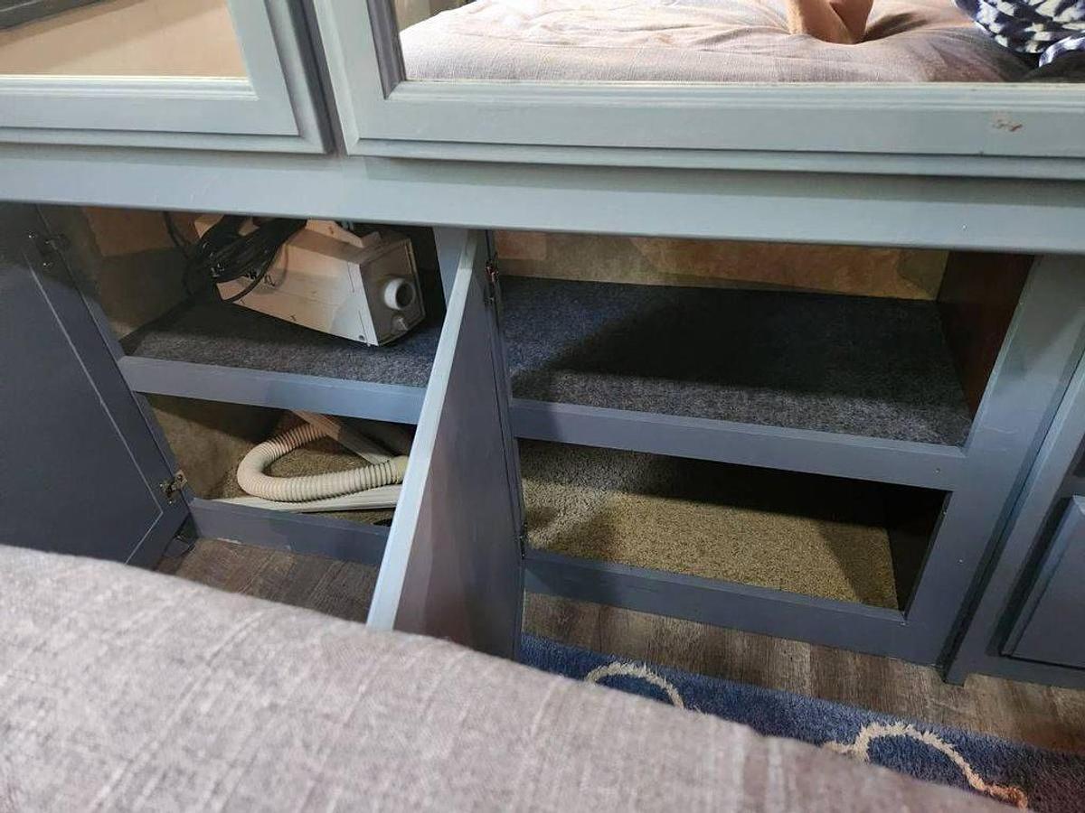 Used 2013 Fleetwood Jamboree Sport Class C Motorhome