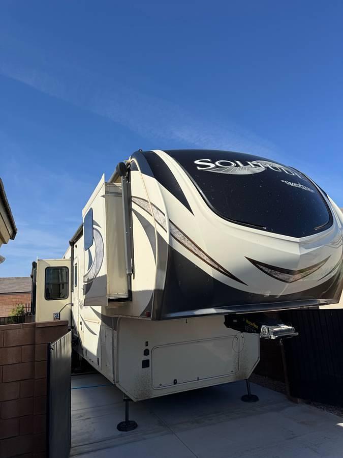 Used 2018 Grand Design Solitude ST384GK