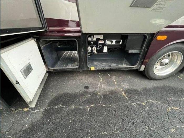 Used 2008 Fleetwood DISCOVERY 40X