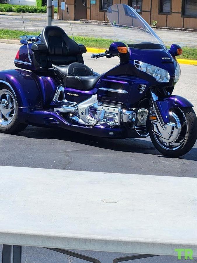 Used 2002 Honda Gold Wing GL1800 Trike | California Sidecar Conversion | Independent Rear Suspension | Reverse | Trailer Hitch