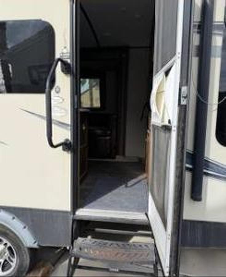 Used 2016 M-22 Bullet Premier Travel Trailer