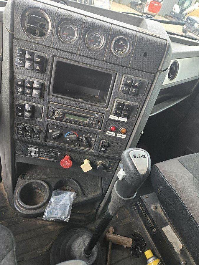 Used 2013 Caterpillar 660 SBA 6X4 Dump Truck