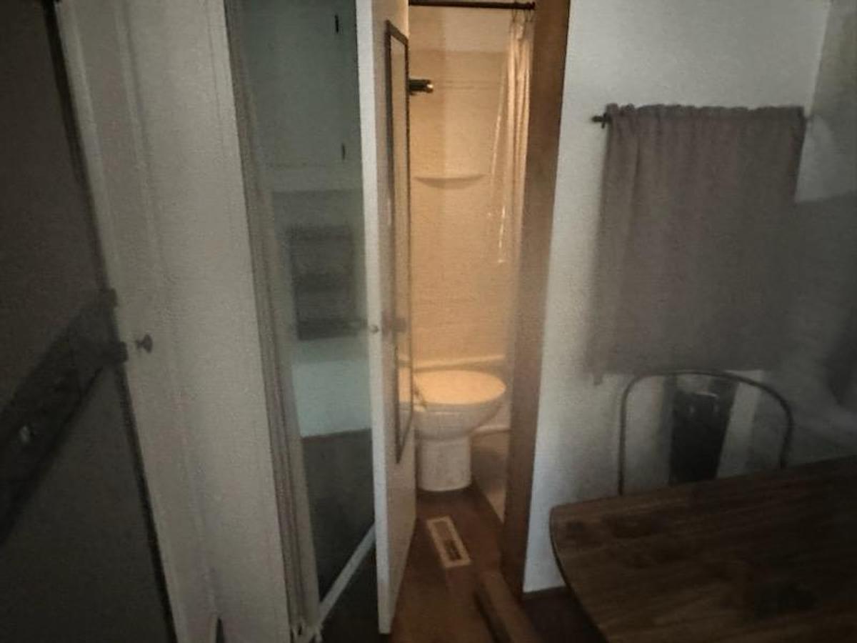 Used 2011 Heritage Trail Runner Travel Trailer