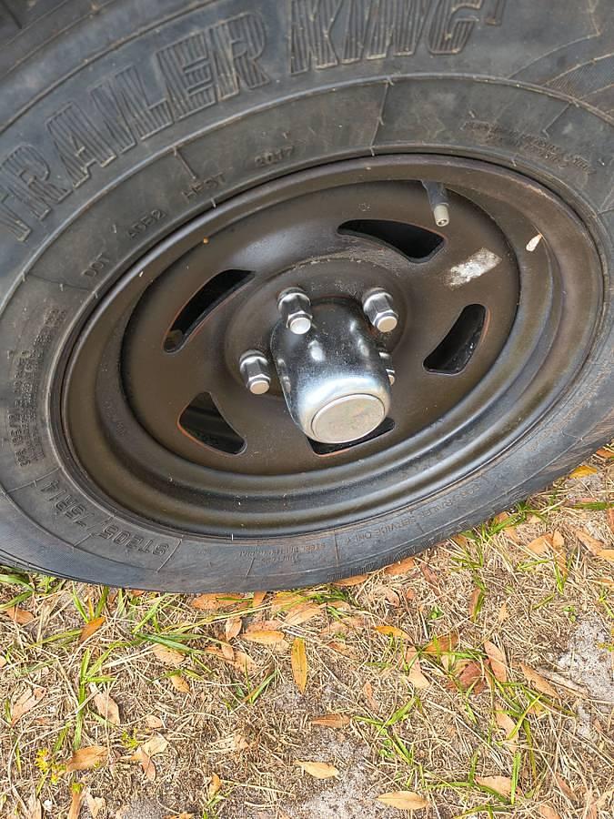 Used 2014 Prime Time Tracer Breeze Travel Trailer