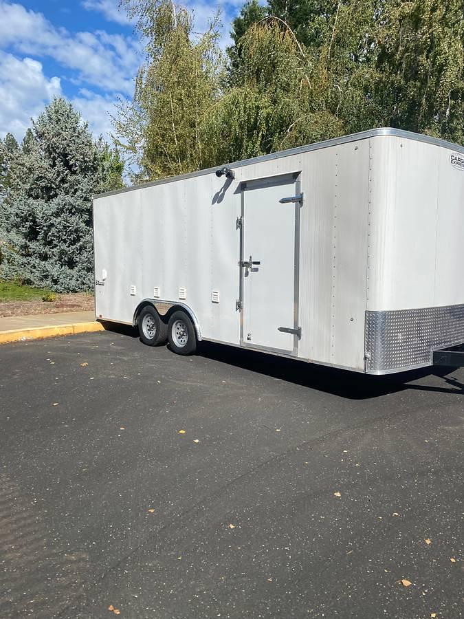 Used 2019 Laundry 20 Ft Trailer