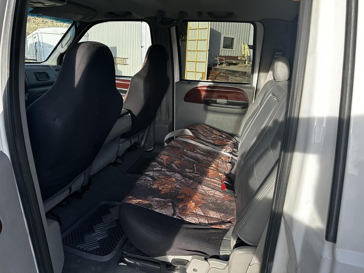 Used 2004 Lance 1161 Cab Over Camper Mounted on a 2005 Ford F350 Lariat