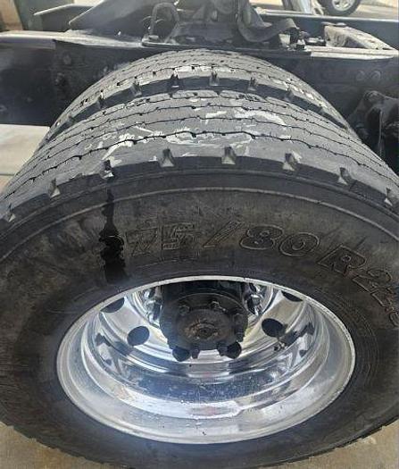 Used 2013 Freightliner Cascadia 125