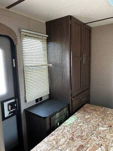 Used 2017 Keystone HIDEOUT TRAVEL TRAILER