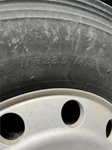 Used 2006 Freightliner COLUMBIA 120