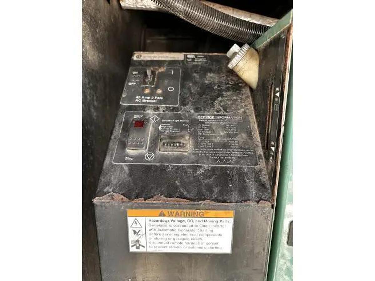 Used 2005 Kingsley Custom Coach