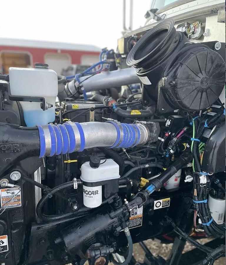 Used 2021 PETERBILT 337