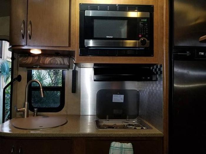 Used 2014 Thor Motor Coach Citation Sprinter 24SR