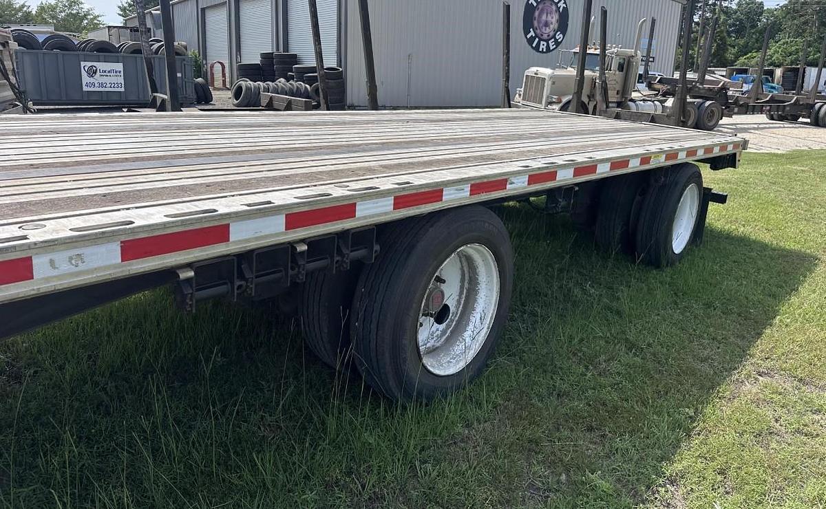 Used 2018 Western Star 5700XE & 2023 FONTAINE DROP DECK