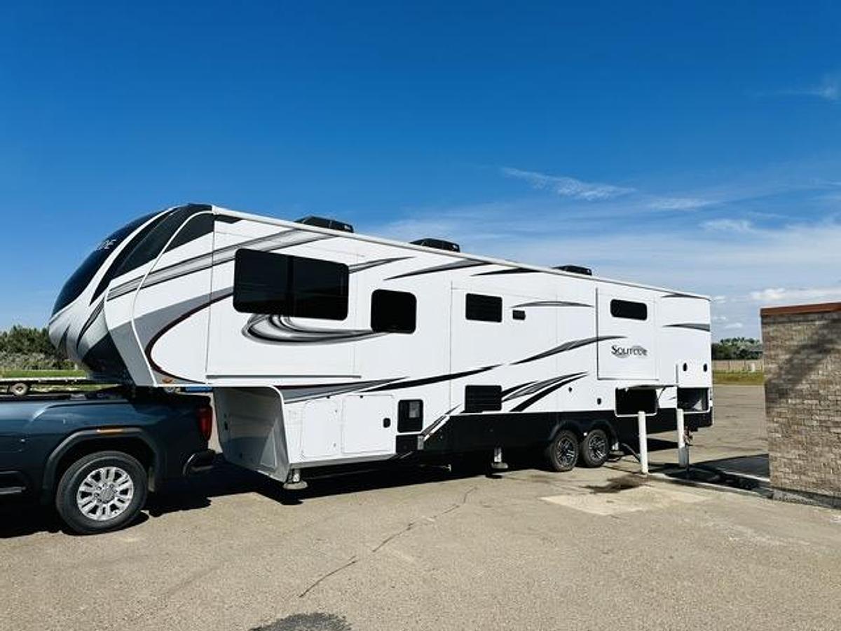 Used 2022 Grand Design Solitude 380FL