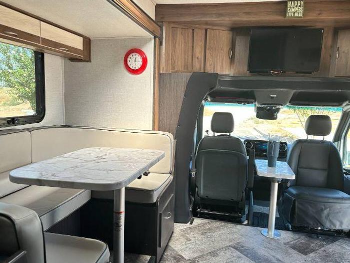 Used 2020 Forest River Sunseeker MBS 2400B