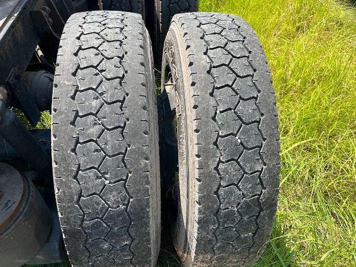 Used 2013 KENWORTH T660