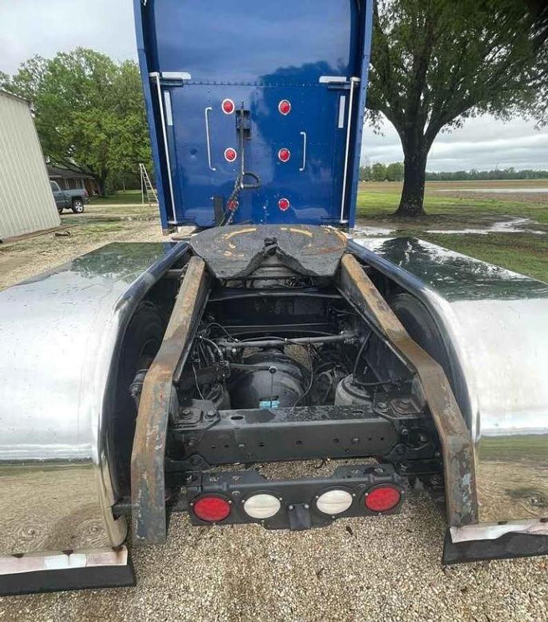 Used 2020 KENWORTH W900 Sleeper Semi Truck