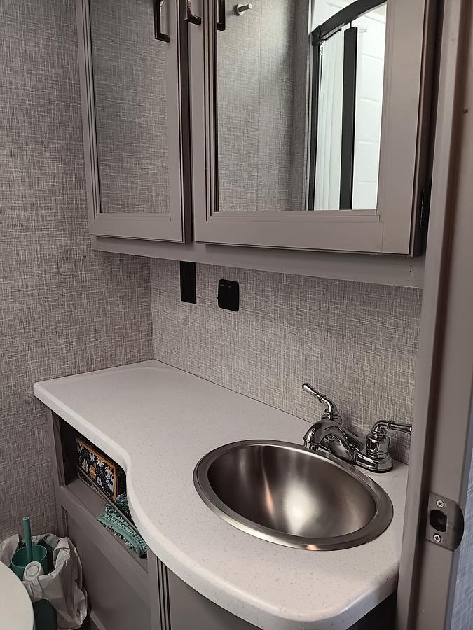 Used 2022 Thor Motor Coach Quantum Class C Motorhome