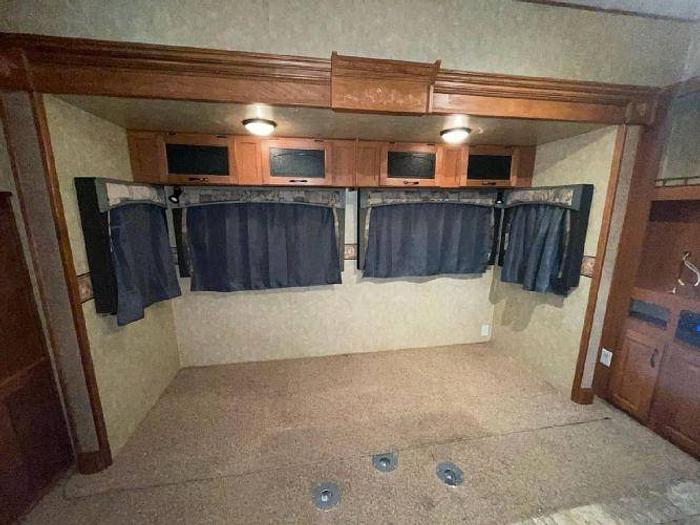 Used 2010 Forest River Sierra 35LOFT