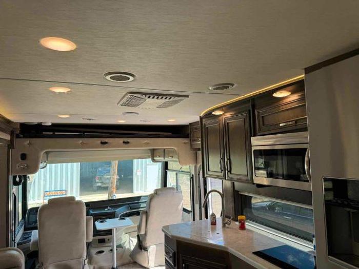 Used 2022 Entegra Emblem 36T