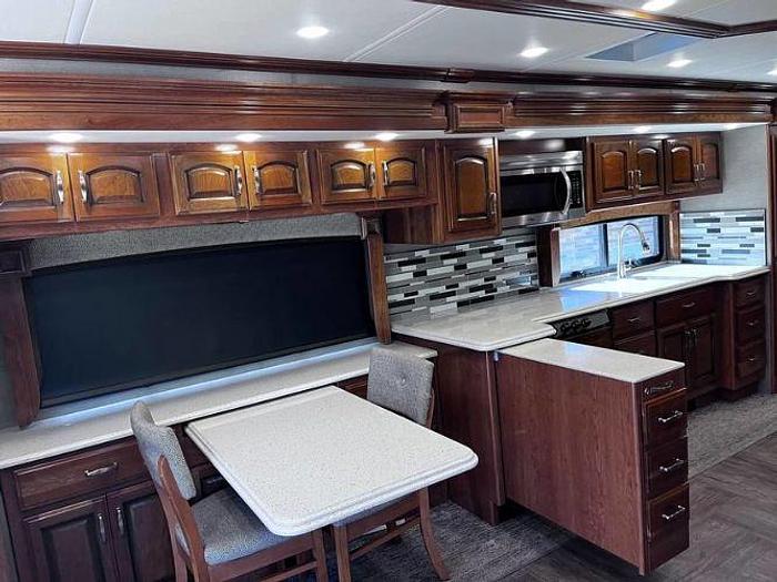 Used 2018 Holiday Rambler Navigator 38F