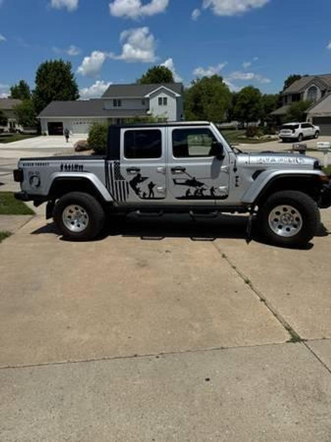 Used 2022 Jeep Gladiator