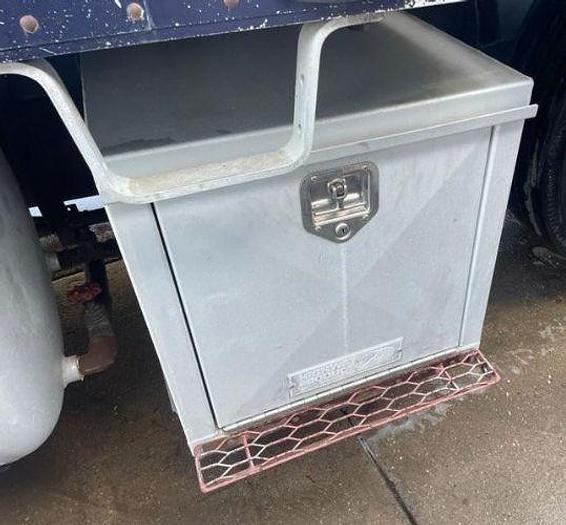 Used 1981 Peterbilt 359