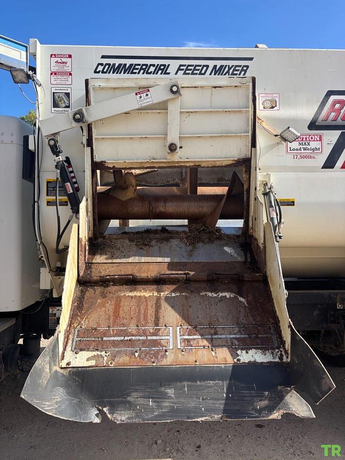 Used 2017 Roto-Mix 620-16XD Commercial Feed Mixer