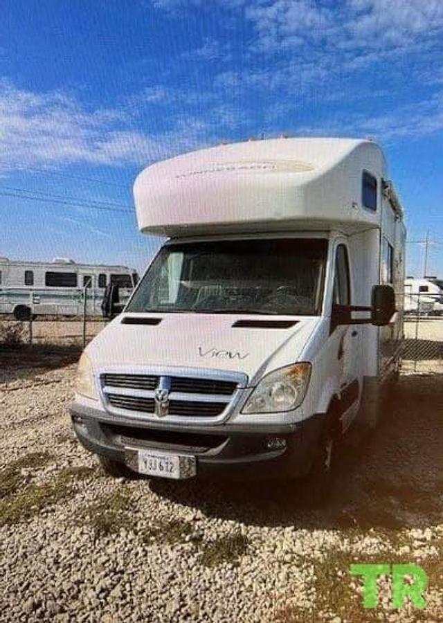Used 2007 Winnebago View 23H Class C Motorhome
