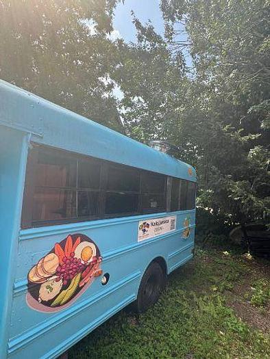 Used 2000 Chevrolet Express Food Truck