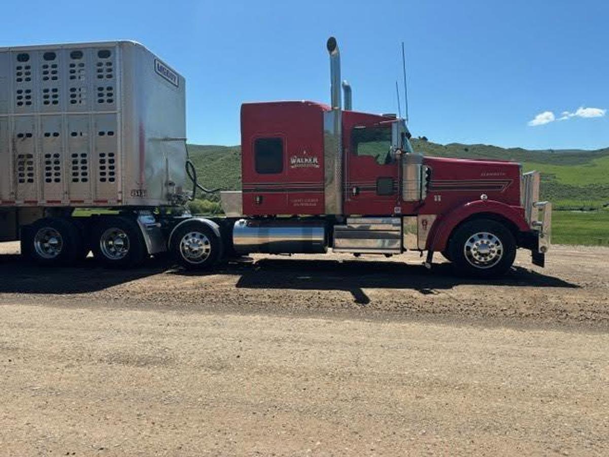 Used 2024 Kenworth W900L