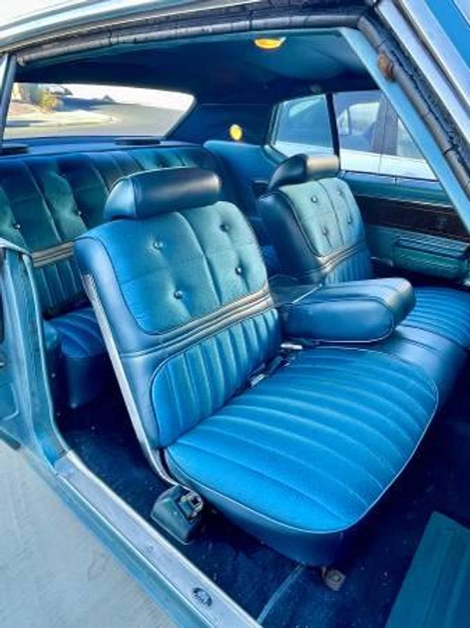 Used 1970 Oldsmobile Cutlass Supreme Holiday Coupe