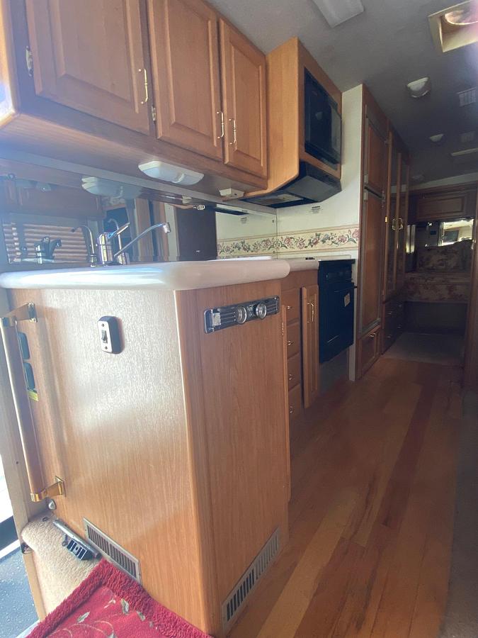 Used 1997 Fleetwood Southwind Class A Motorhome