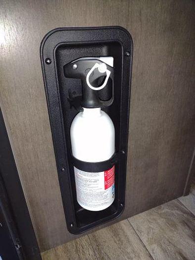 Used 2021 Flagstaff MAC FS206LTD