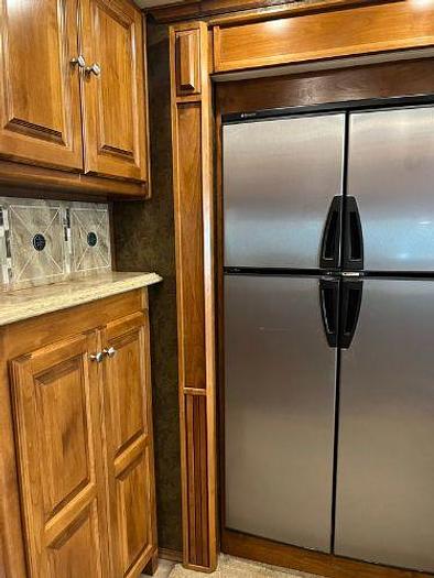 Used 2014 Tiffin Phaeton 40QTH