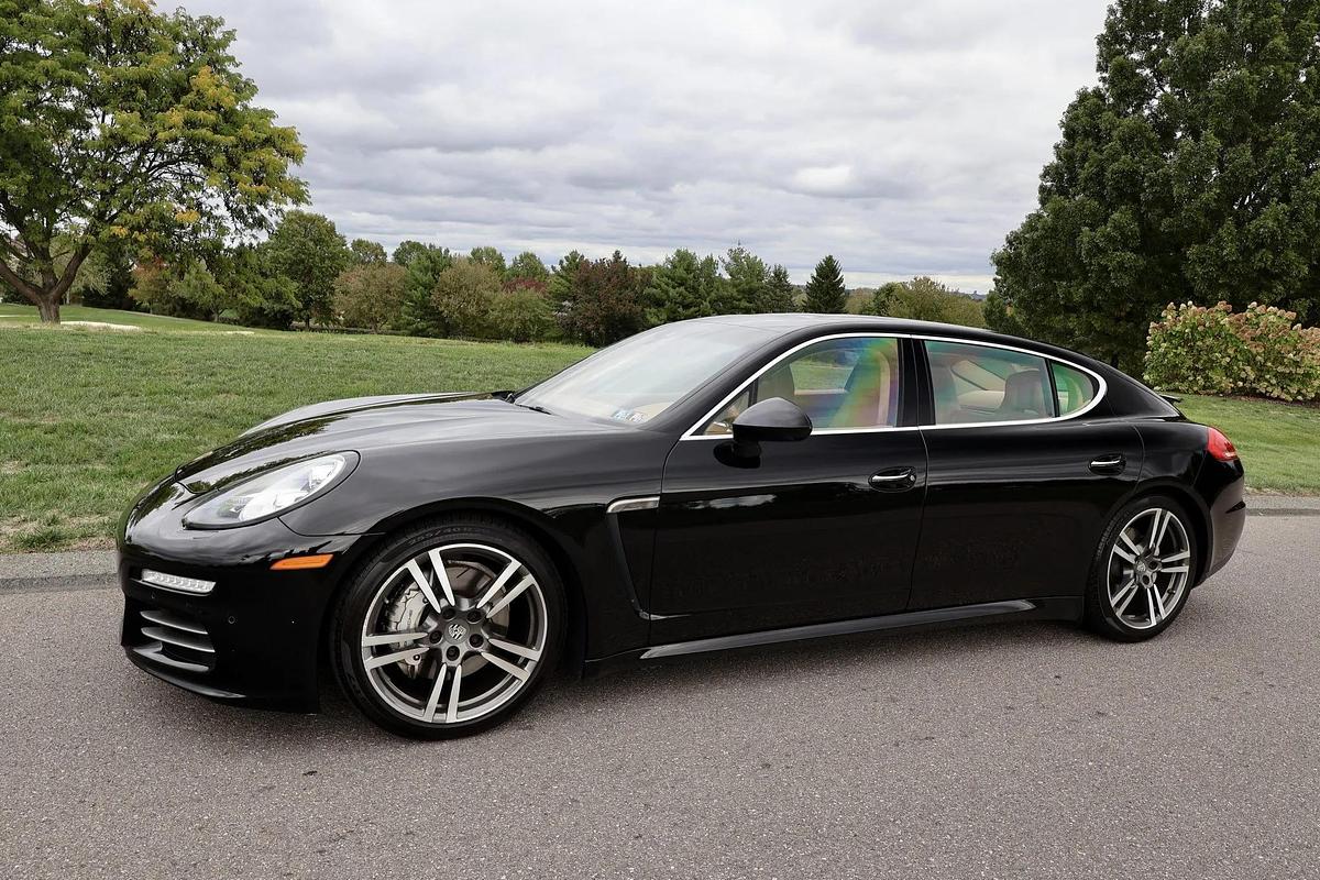 Used 2014 Porsche Panamera 4s Executive