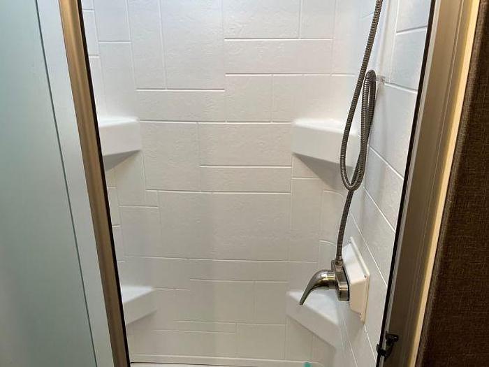 Used 2021 Thor Palazzo 37.4