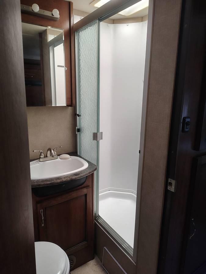 Used 2017 Fleetwood Flair 29T